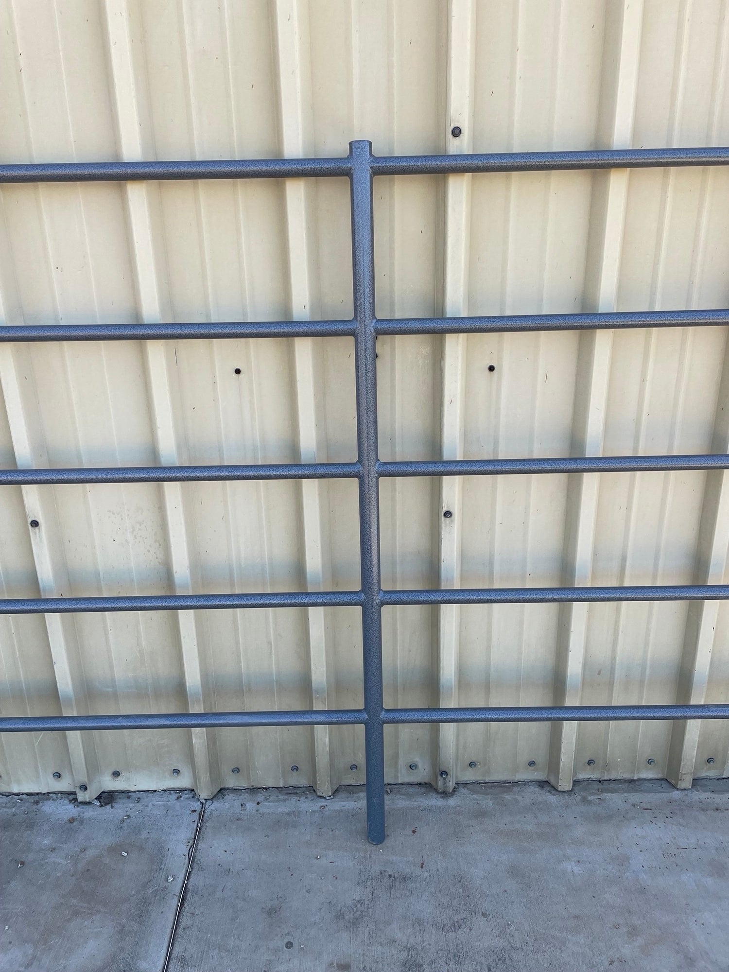 24x24 Horse Stall Kit (5-Rail)