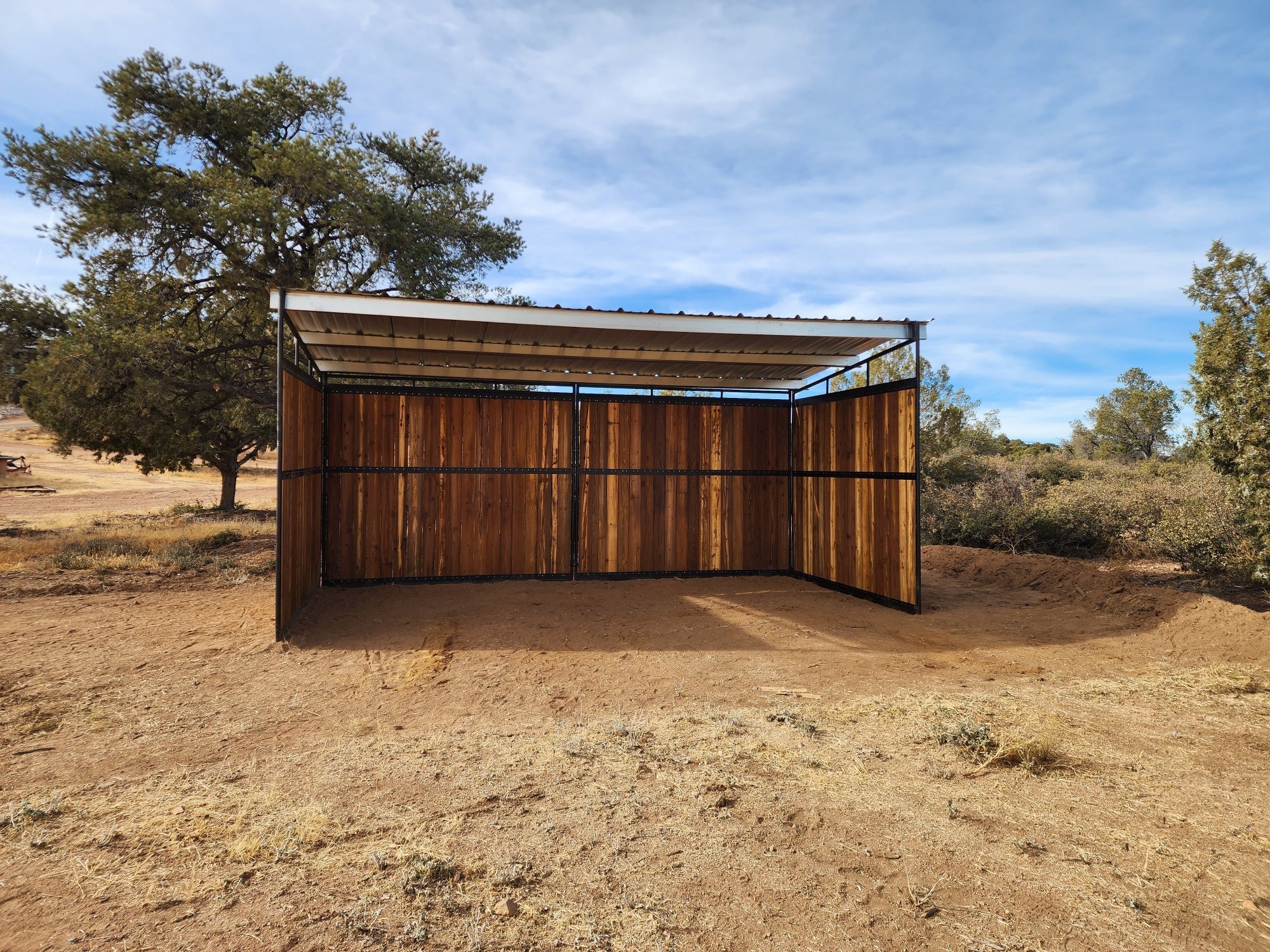10x20 Loafing Shed (3 Walls) - 0